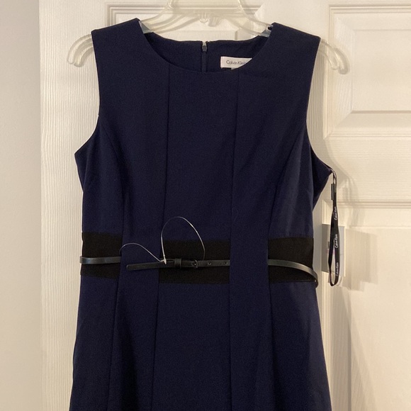 Calvin Klein Dress brand new with tag size 6 with belt around waist - Picture 2 of 16